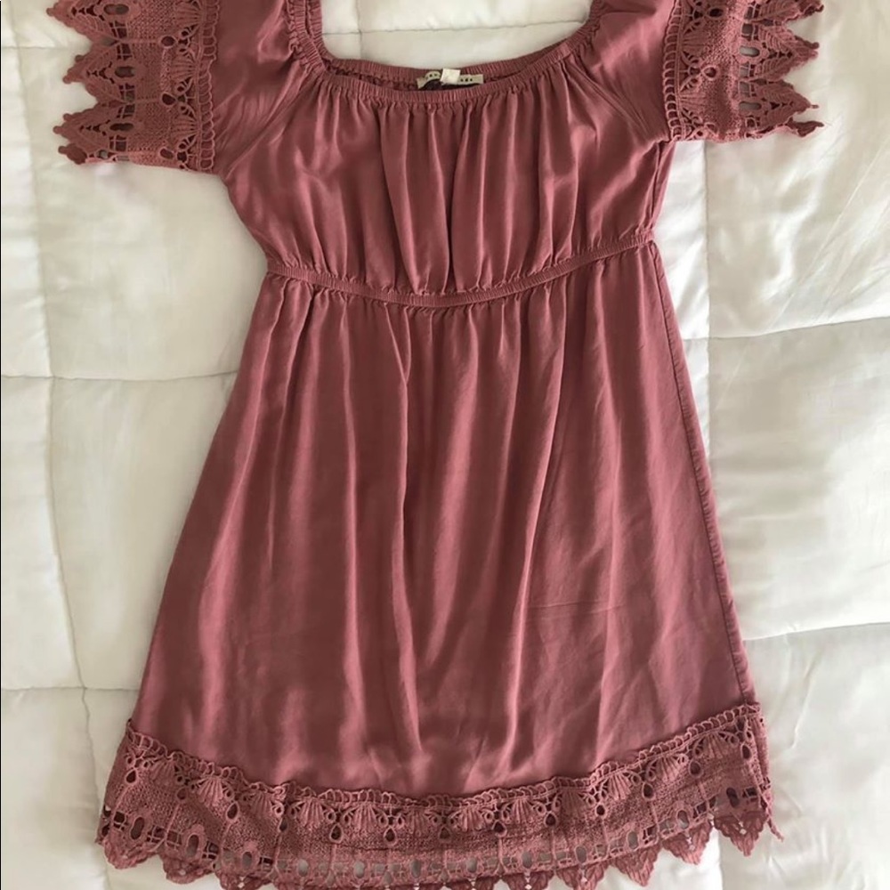 Blush pink dress (maternity)